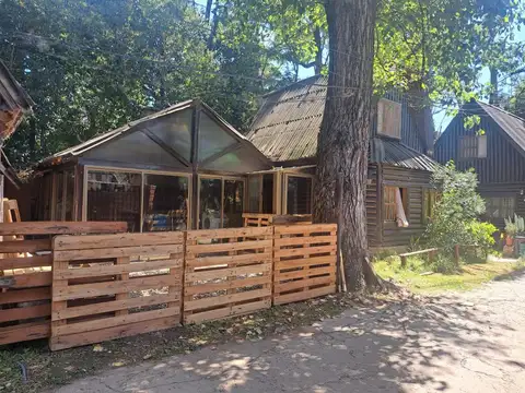 VENTA CASA TIPO CABAÑA BARRIO CERRADO LAS ACACIAS LA REJA 