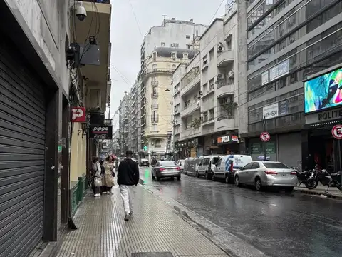 Paraná e/ Avenida Corrientes y Sarmiento