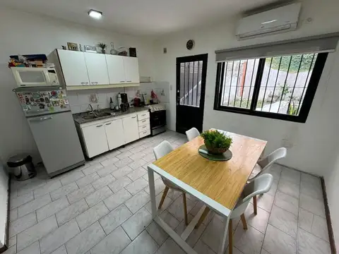 Depto Tipo Casa en Venta de 3 dormitorios