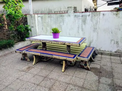 Villa Ballester - Casa con excelente terreno!