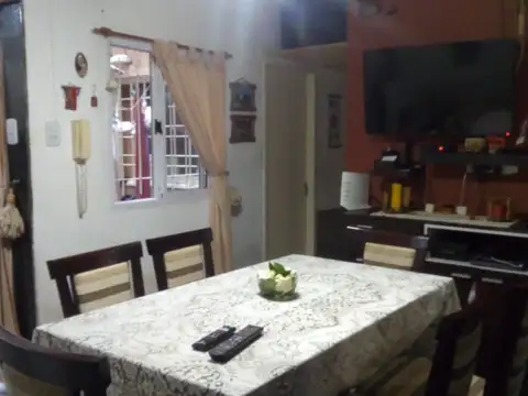 Depto Tipo Casa en Venta de 2 dormitorios