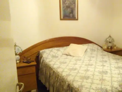 Depto Tipo Casa en Venta 40 años