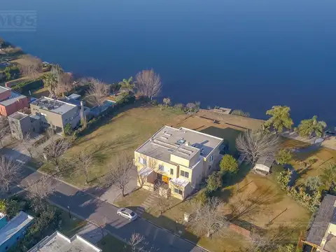 Terreno en Venta de 955,0 m2