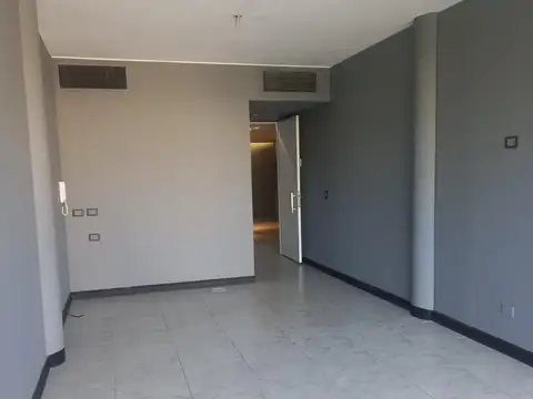 Avenida Luis María Campos 500