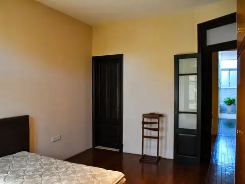 Depto Tipo Casa en Venta en Abasto, USD 160.000