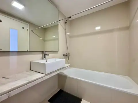 Departamento en Alquiler con 1 cochera