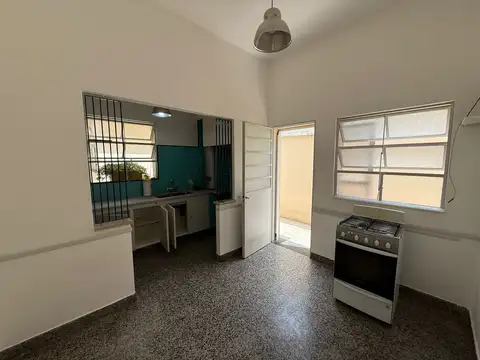 Depto Tipo Casa en Alquiler de 2 dormitorios