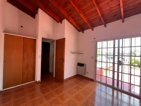Casa en Venta en Villa Santos Tesei, USD 115.000