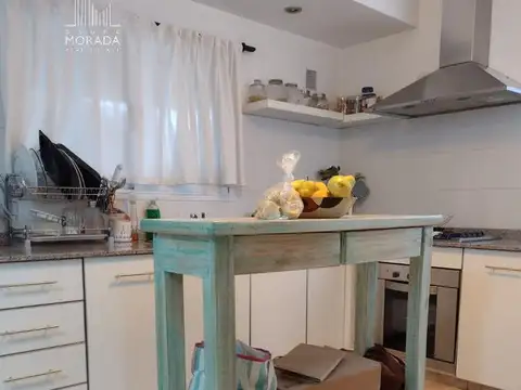 Casa en Venta con 4 cocheras