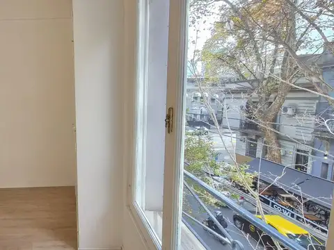 3 DE FEBRERO 1100, Piso 2