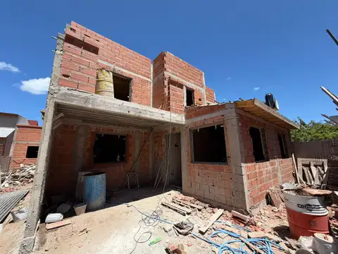 Venta Chalet 4 Amb Uf Medio Calle 80 Entre 3 Y 4 Mar Del Tuyu