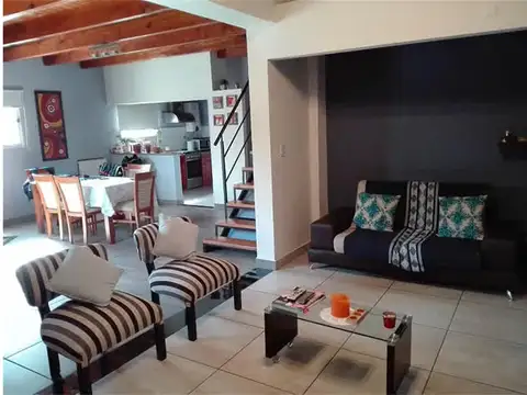 Depto Tipo Casa en Venta en Sarandi, USD 150.000