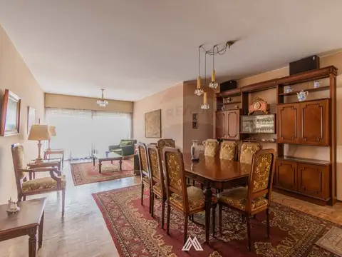 Departamento en Venta de 4 dormitorios