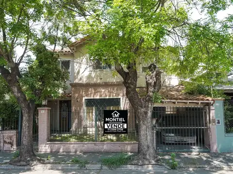 Casa Chalet  en Venta en Ciudad Jardin, Tres de Febrero, G.B.A. Zona Oeste