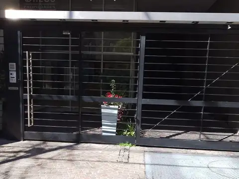 Cochera en Venta en Boedo ( Av San juan al 3400)