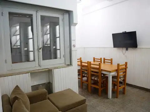 Depto Tipo Casa en Venta de 5 ambientes