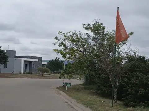 Venta de terreno en Carlos Paz Golf