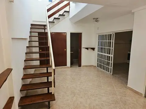 NOGOYA 3400, Piso PB