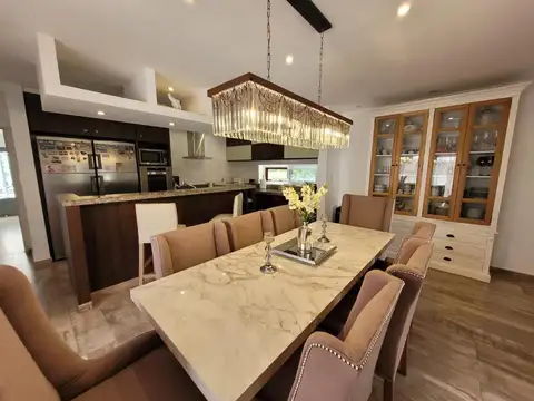 Casa en Alquiler Temporal de 4 dormitorios