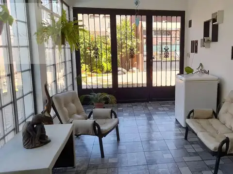 Casa en Venta en Los Polvorines, USD 230.000