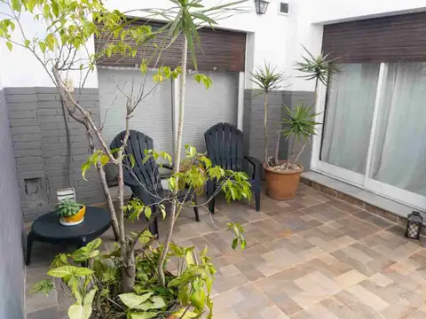 Depto Tipo Casa en Venta de 4 dormitorios