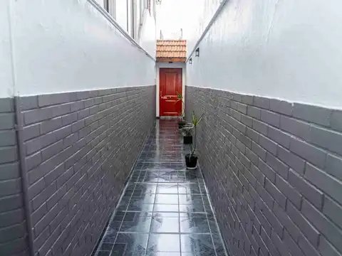 Depto Tipo Casa en Venta de 5 ambientes