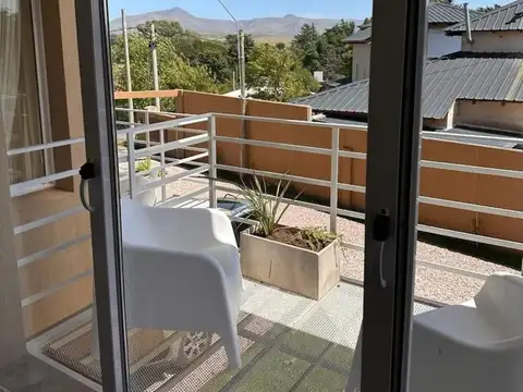 Departamento en Alquiler con 1 cocheras