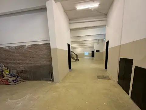 Galpon en Alquiler en Monte Castro, USD 8.000