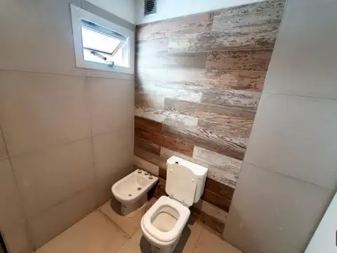 Departamento en Alquiler con 1 cocheras