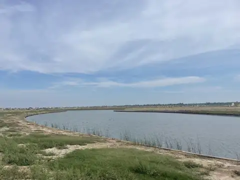 Terreno en Venta 17  mts Fondo