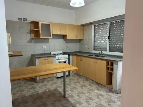 Depto Tipo Casa en Venta en Villa Crespo, USD 165.000