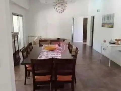 VENTA CON RENTA HARAS SANTA MARIA