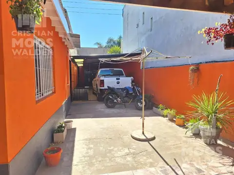 Casa 4 ambientes con 1 baño