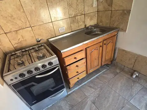 Departamento en Alquiler en Grand Bourg, $ 380.000