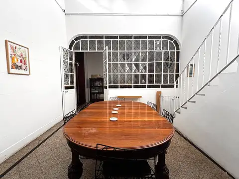 Casa 5 ambientes con 1 baño