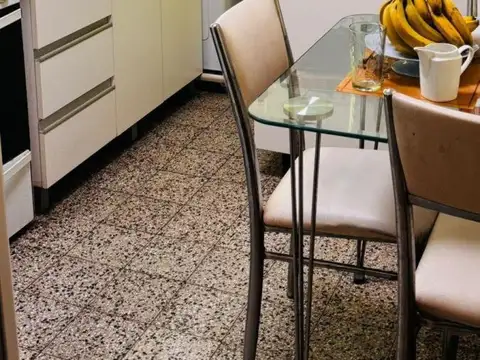 Departamento en Venta en Flores, USD 115.000