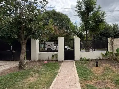 Casa 3 ambientes con 1 baño