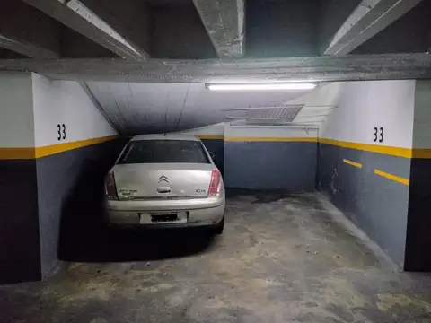Venta cochera doble en Recoleta