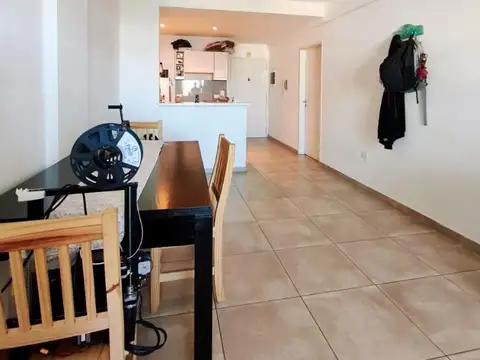 Monoambiente amplio, moderno y con balcón