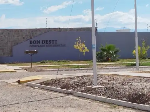 Terreno en Venta en Rodeo del Medio, Maipú