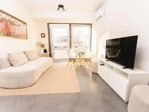 Venta depto. 3 ambientes reciclado en Retiro