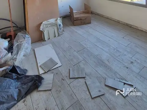 Casa 6 ambientes con 2 baños