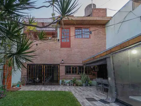 Casa en Venta en Mataderos, USD 345.000