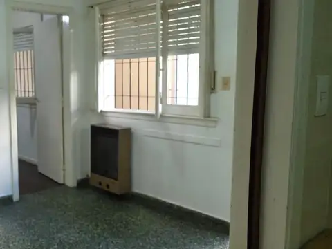DEPARTAMENTO DE 3 AMBIENTES EN ALQUILER BERNAL OESTE