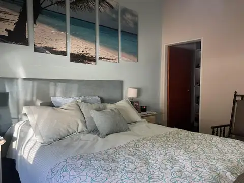 Depto Tipo Casa 2 ambientes con 2 baños