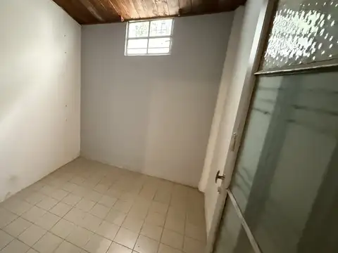 Mariscal Francisco Solano López 2700, Piso PB