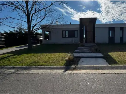 Alquiler casa San Sebastian - Cuan Propiedades