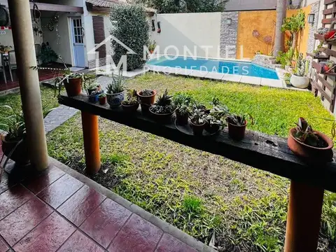 Casa Chalet  en Venta en Martin Coronado, Tres de Febrero, G.B.A. Zona Oeste