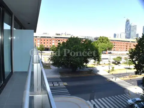 Monoambiente con Balcón