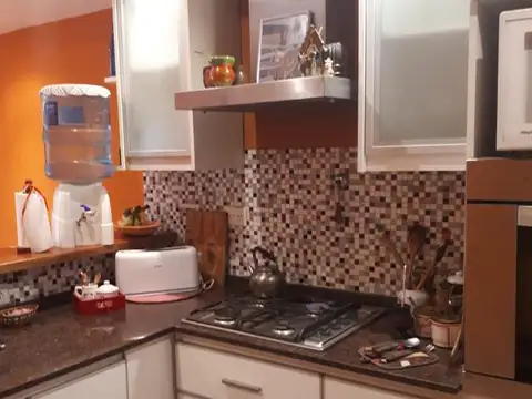 Casa en Venta en Adrogue, USD 165.000